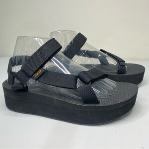 Teva Sandals Womens 8 Flatform Universal Black Hook & Loop 1008844 Platform